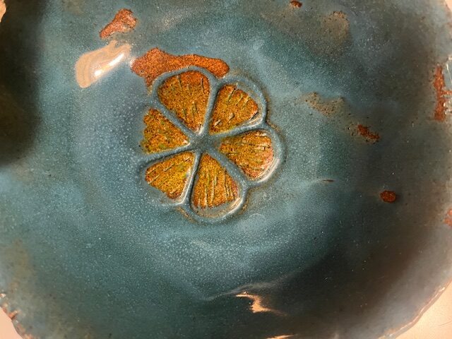 coupelle bleue aux fleurs 2