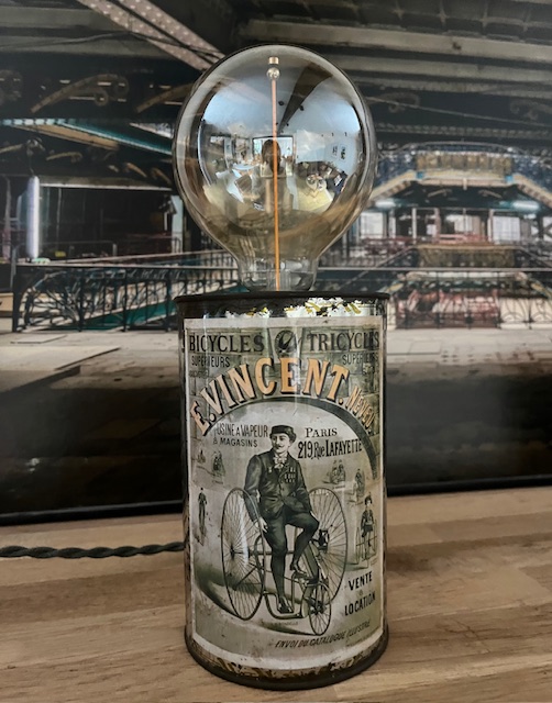 lampe boite Tricycle 1